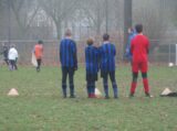 Voetbalpieten bezoeken training S.K.N.W.K. JO9-1 en JO7-1 op zaterdag 4 december 2021 (46/75)